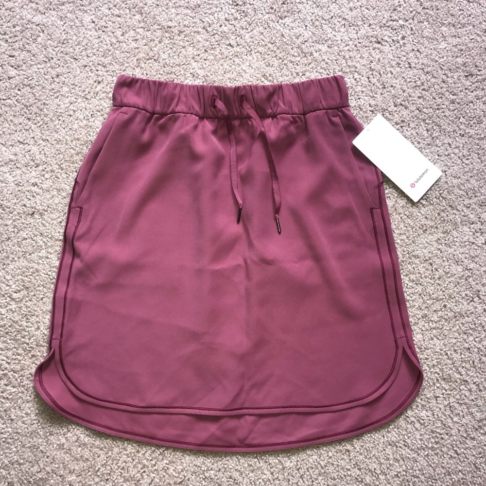 Lululemon - On the Fly Skirt - Picture 2 of 8